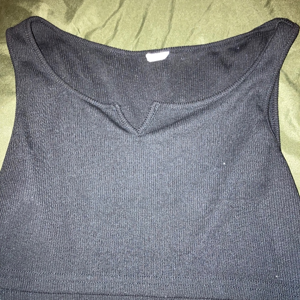 Black crop top